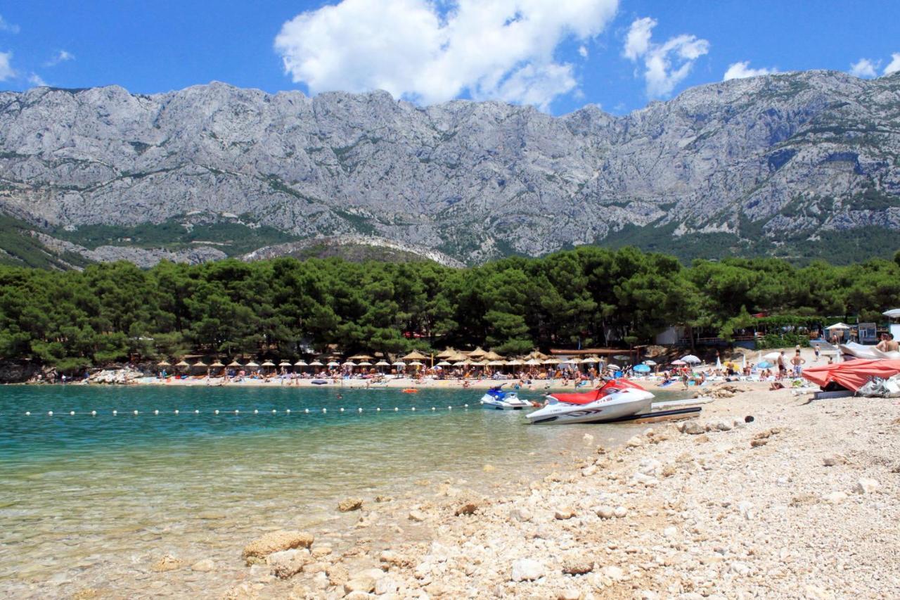 Apartments With A Parking Space Makarska - 6850 Exterior foto